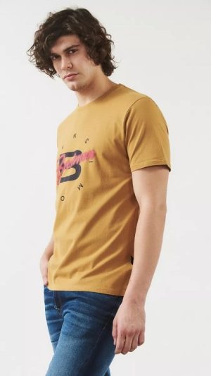 Remera Super Logo