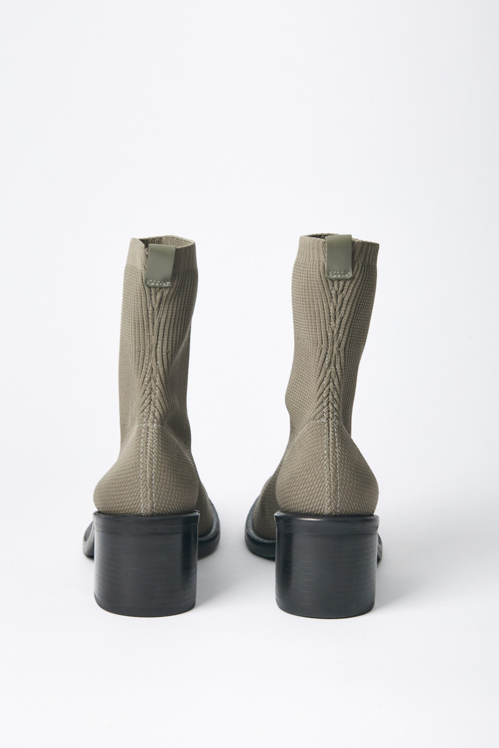 Bota Curie - Imagen 3
