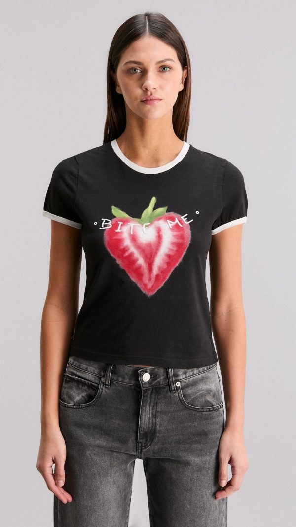 Remera Juicy Bite