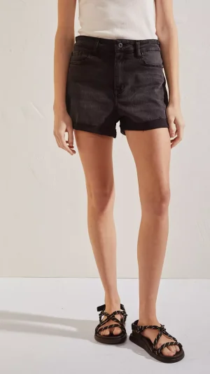 Short Peach New Black