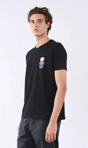 Remera Logo Piedras