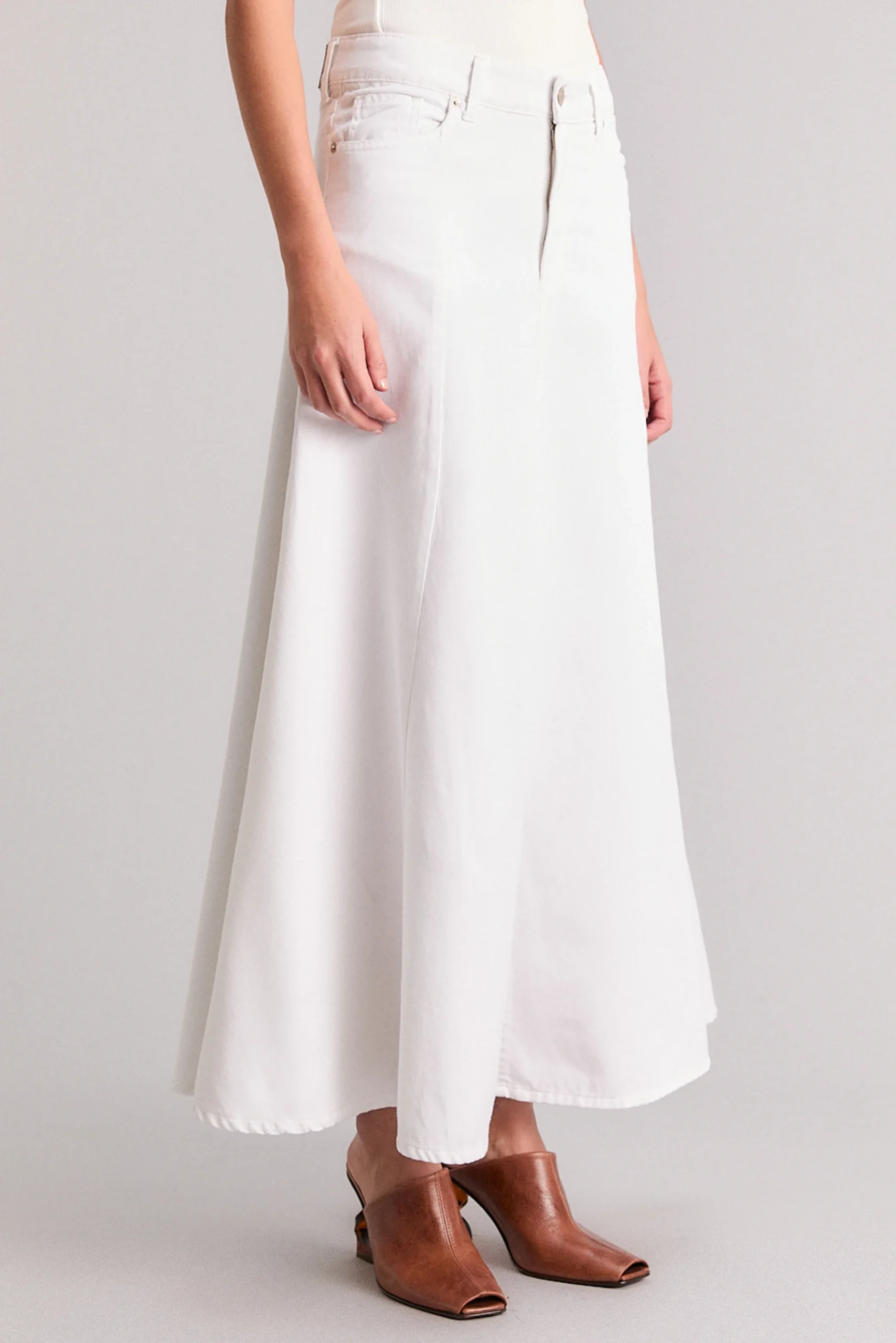 Maxifalda White - Imagen 2