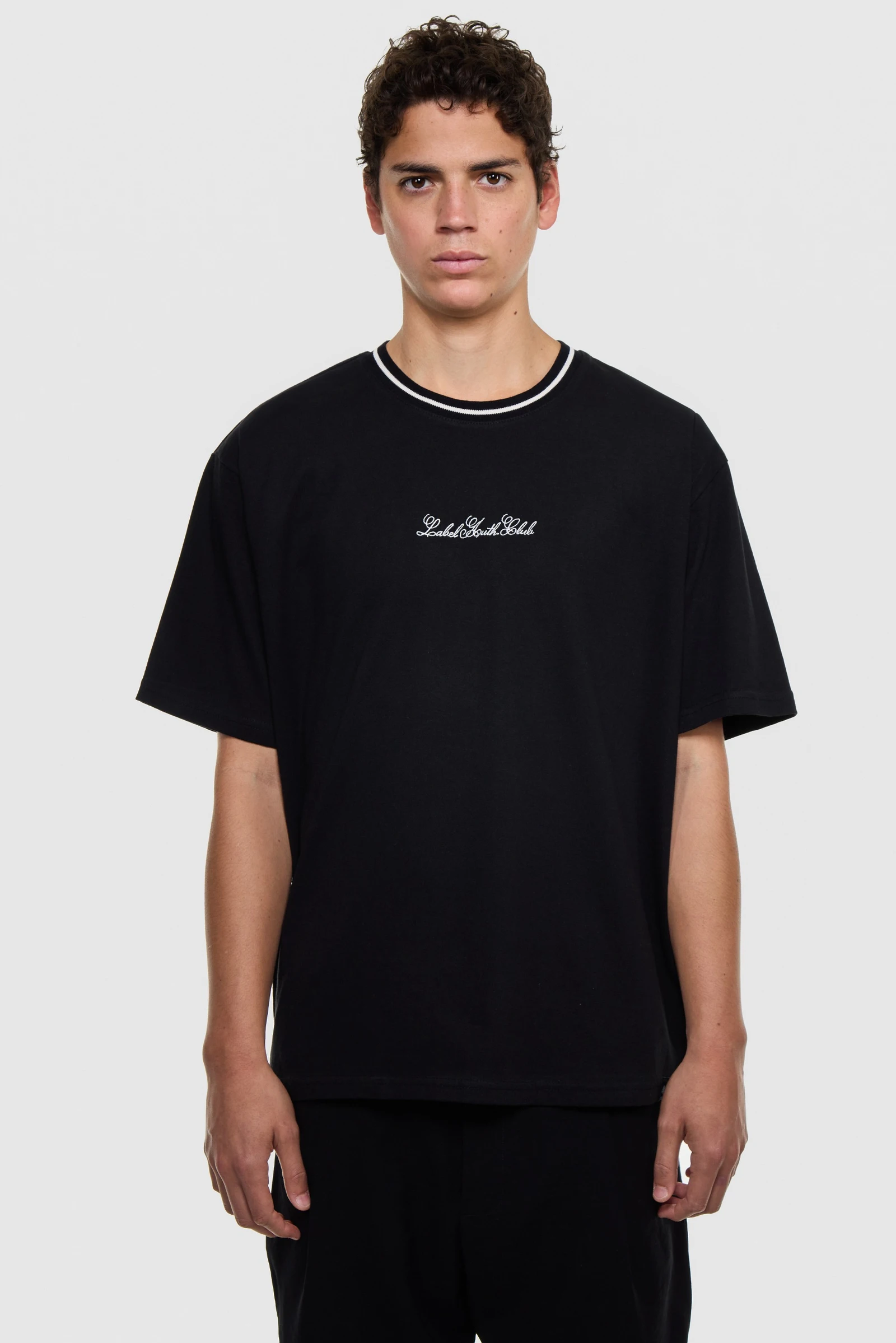 Remera Auth Logo