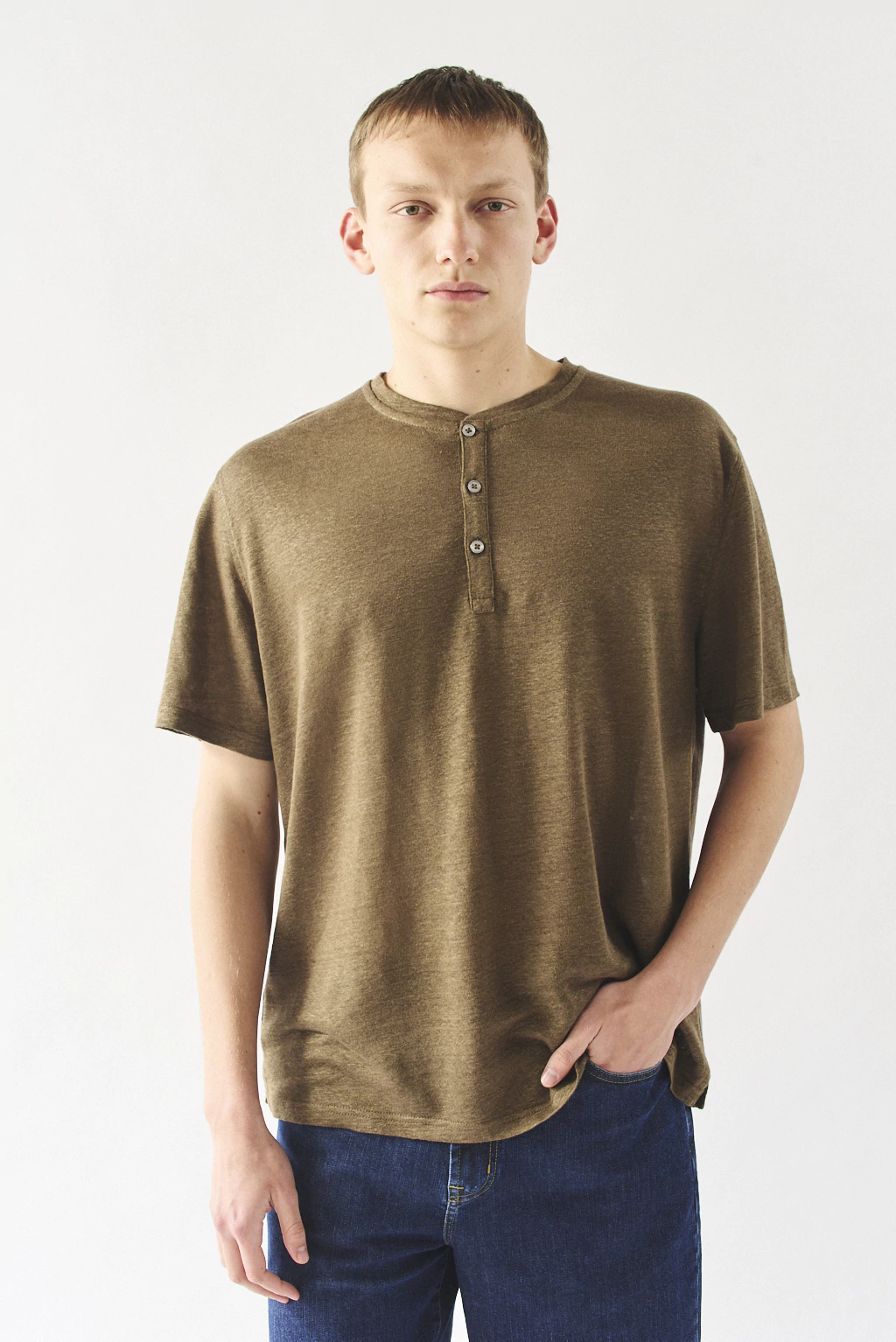 Henley Lino