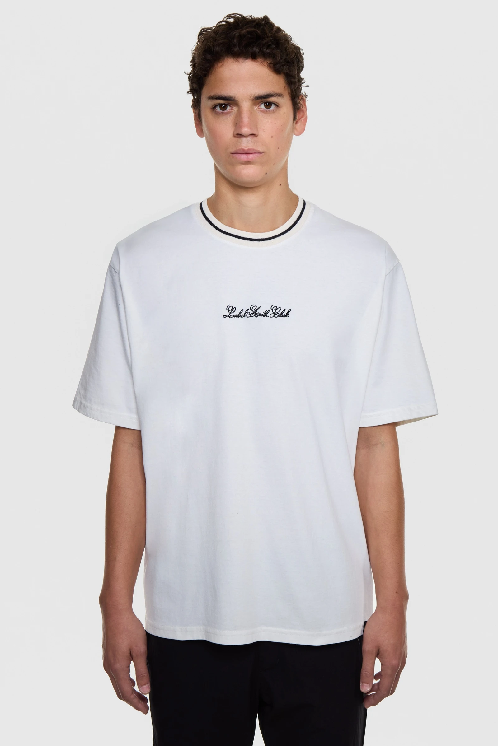Remera Auth Logo