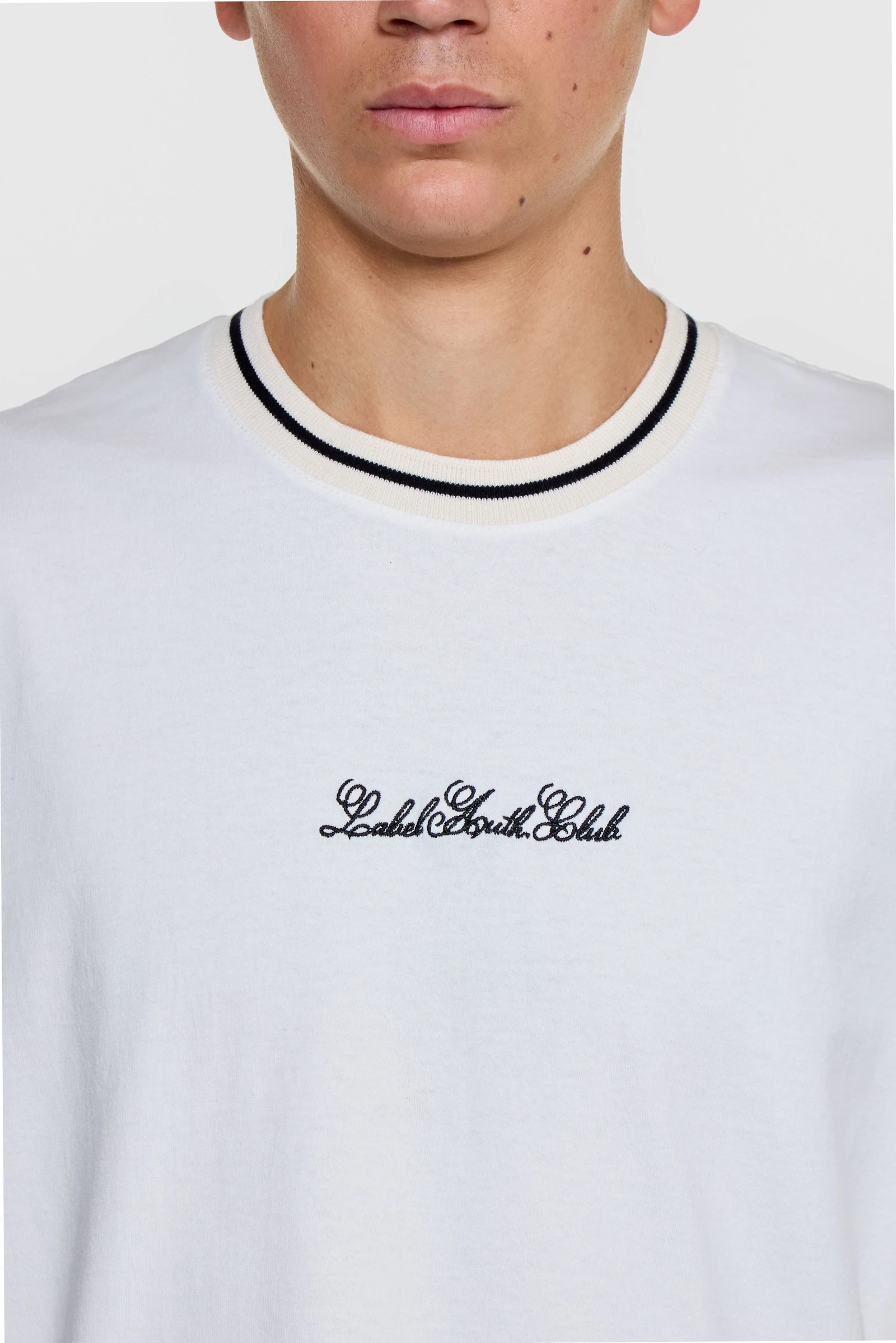 Remera Auth Logo - Imagen 2