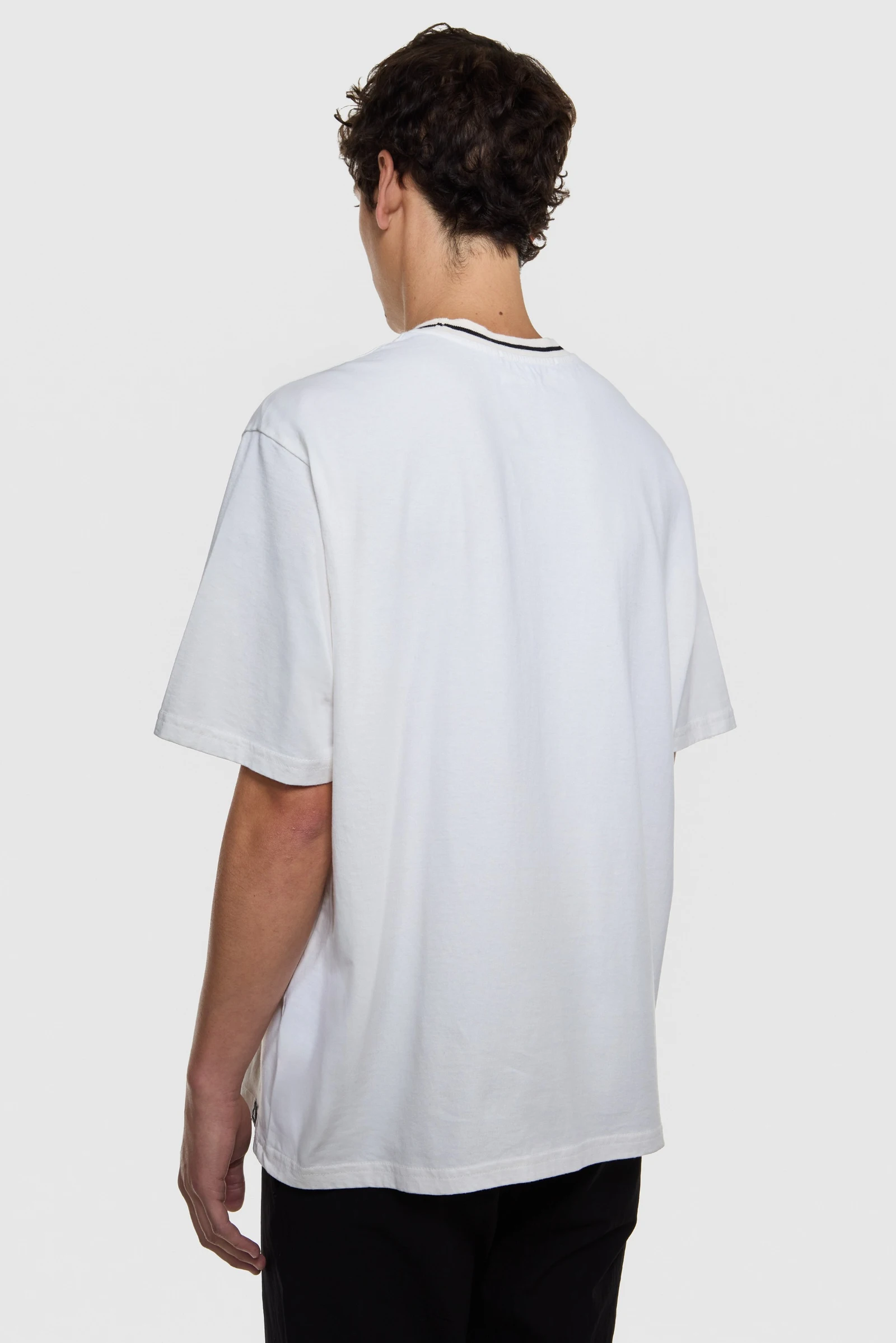 Remera Auth Logo - Imagen 3