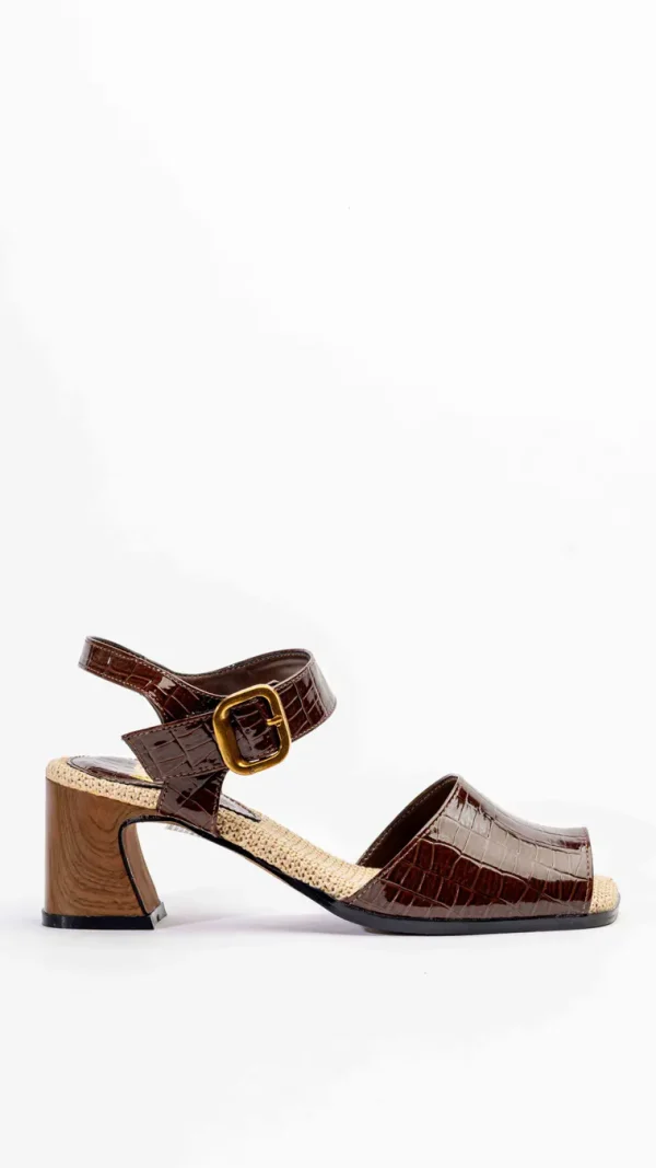 Sandalia Wood