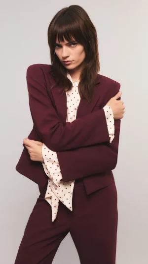 Jacket Essential
