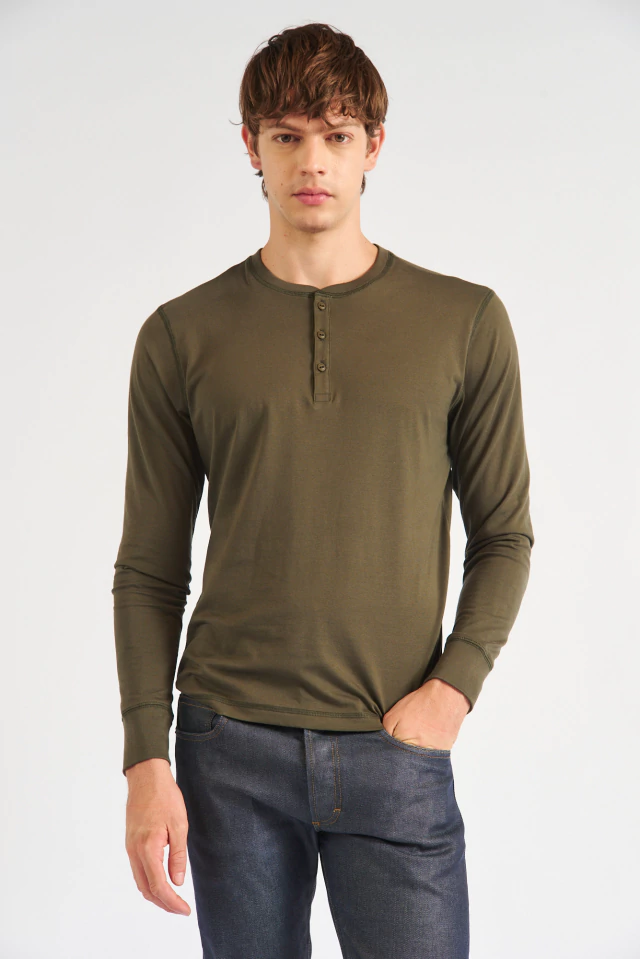 Remera Henley