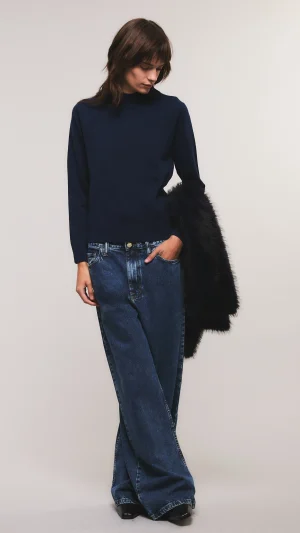Sweater Elementary