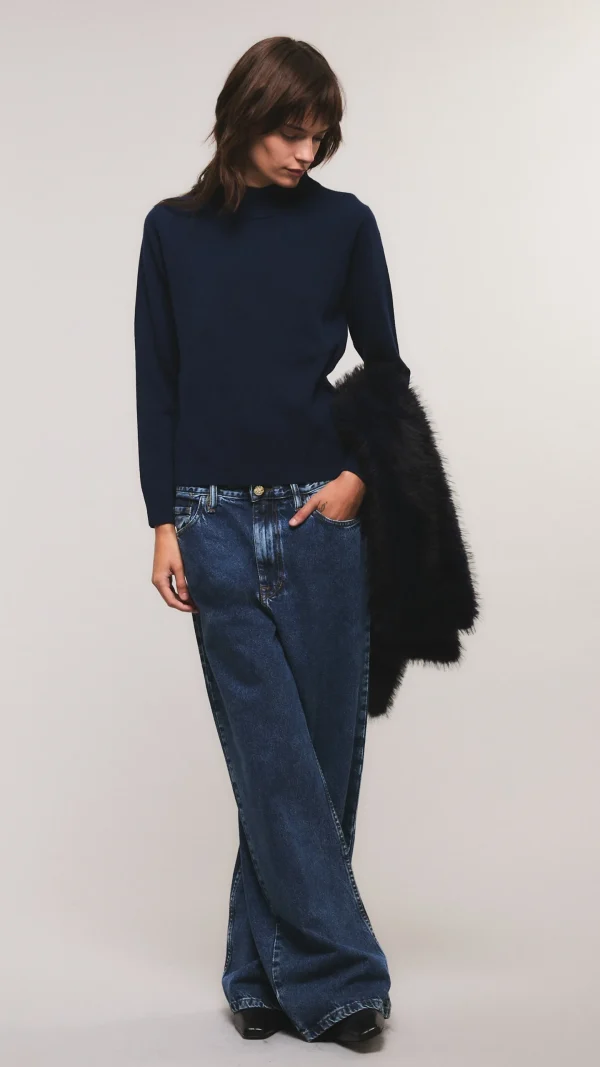 Sweater Elementary