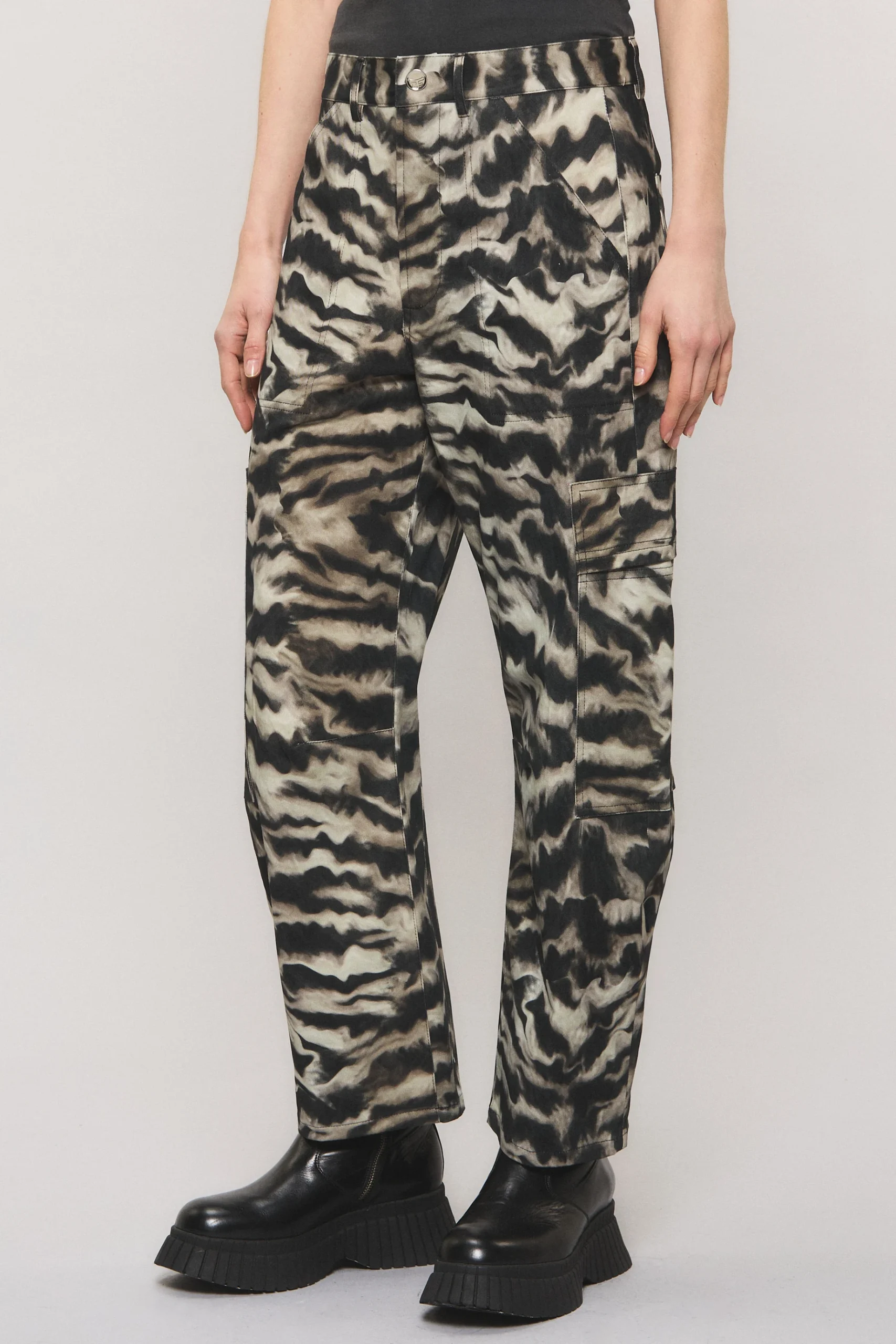 Pantalon Smoke Zebra - Imagen 2
