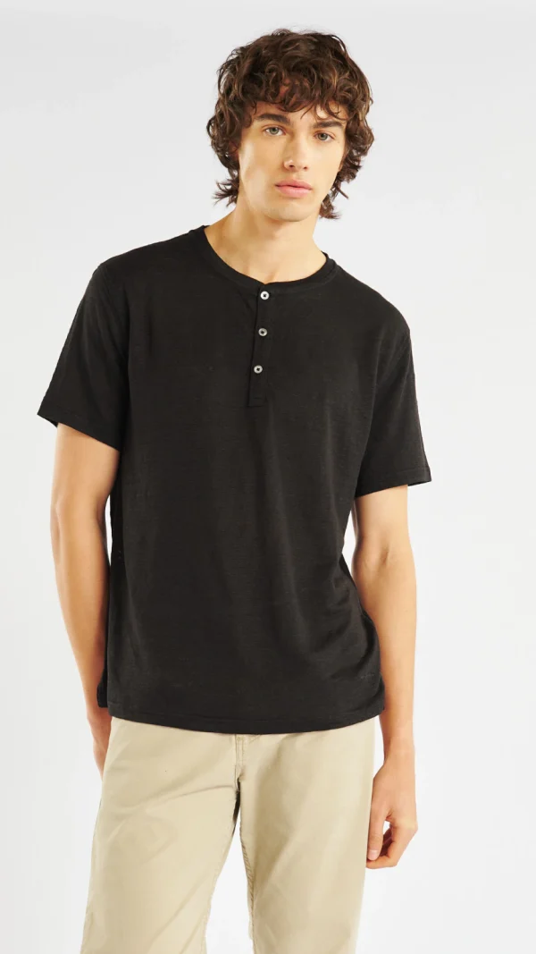 Henley Lino